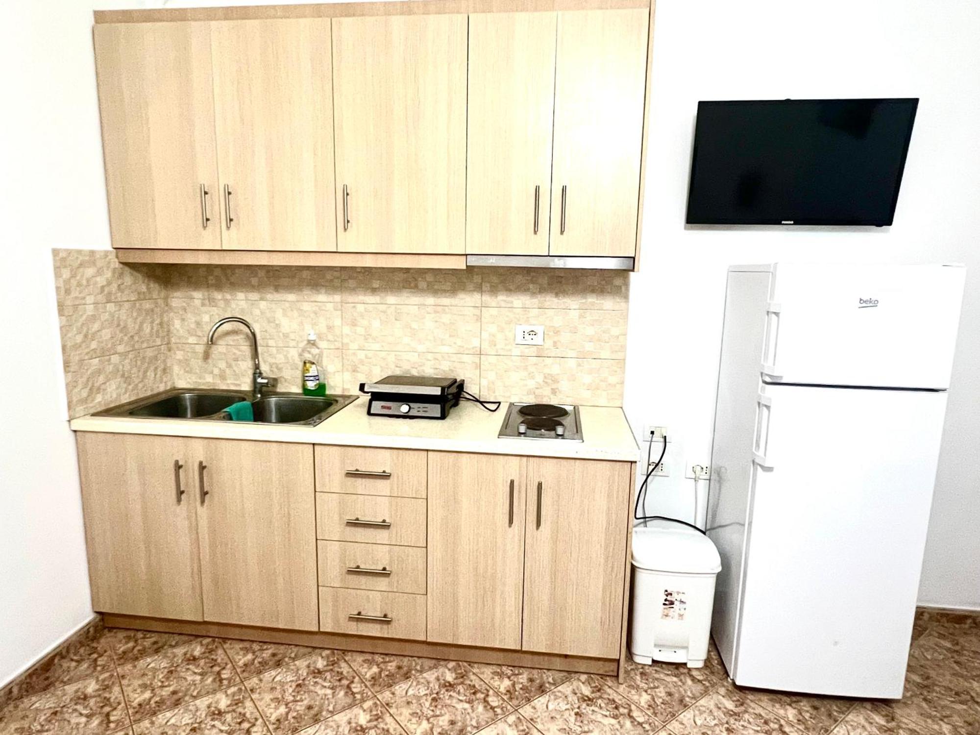 Ferienwohnung Hajdini Apartament Sarandë Exterior foto